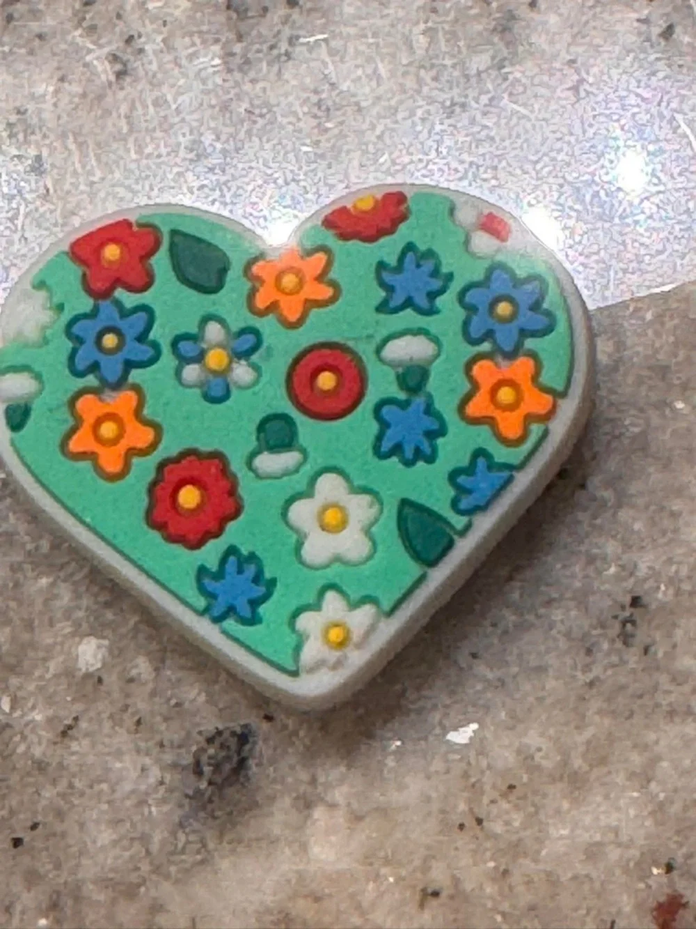 CROCS Heart Floral shoe charm